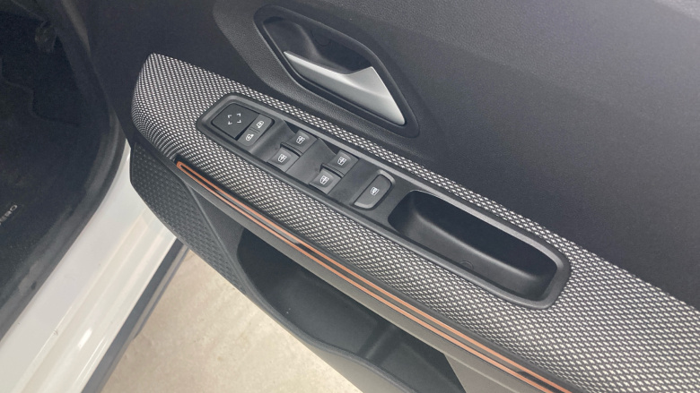 Dacia Sandero Stepway 1.0 TCe Journey 5dr CVT Petrol Hatchback